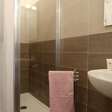 Sant'orsola Apartment *